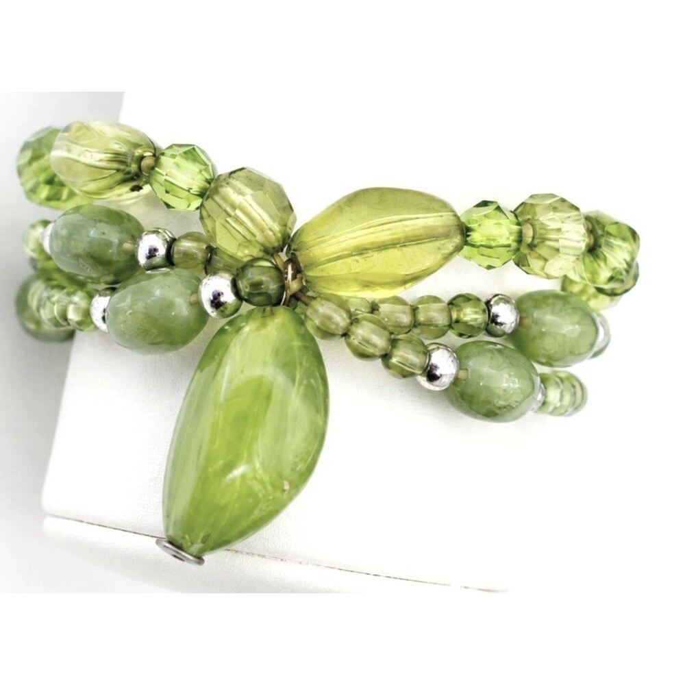 Vintage 1970s Green Multi Strand Stretch Stacked Bracelet Lucite Beaded Boho